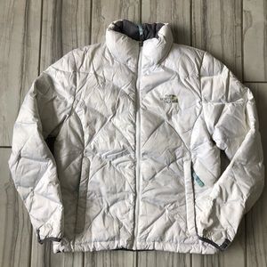 The North Face 550 Down jacket. EUC like new